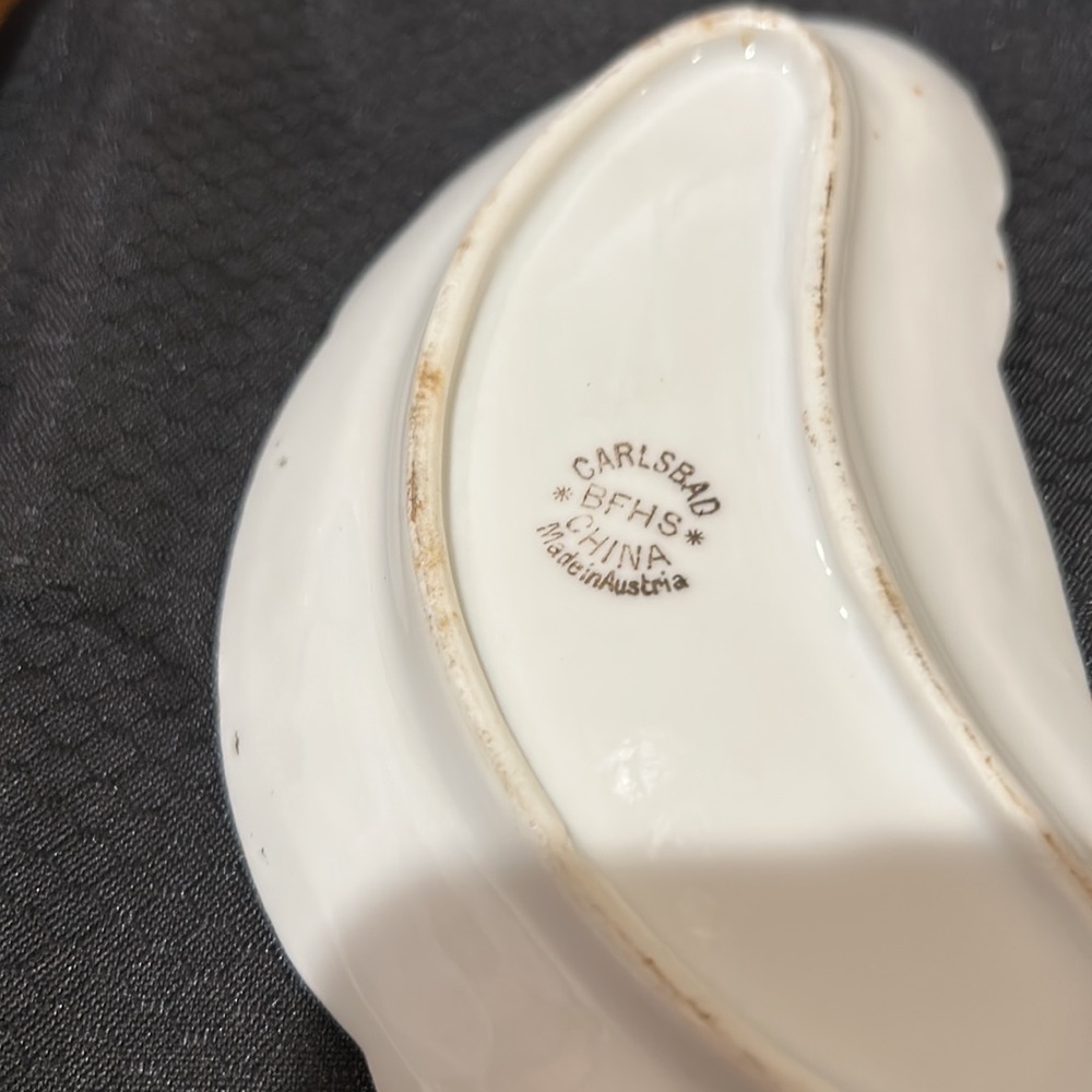 Vintage pair of Carlsbad BFHS china made in Austria - Picture 6 of 6